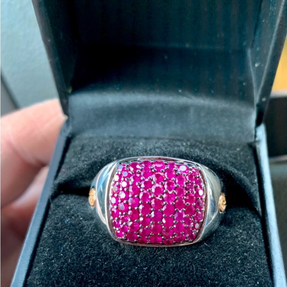 Effy Silver and Red Jewelry Ring with Striking Gemstones